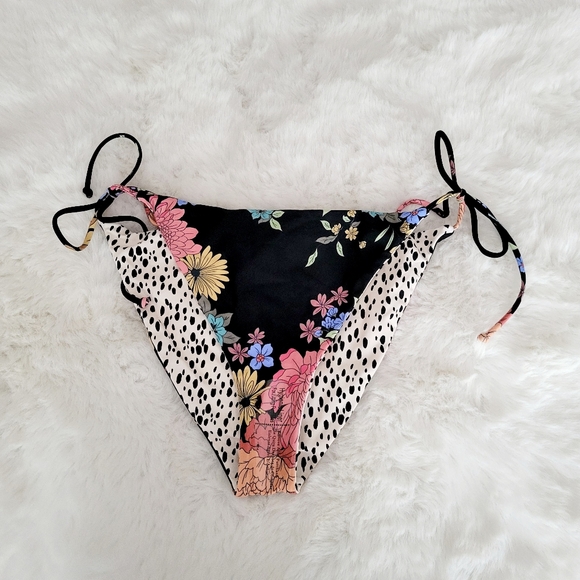 O'Neill Other - ☀️O'NEILL DREA ANIMAL KALI FLORAL MARACAS REVO TIE SIDE BOTTOMS SIZE XL